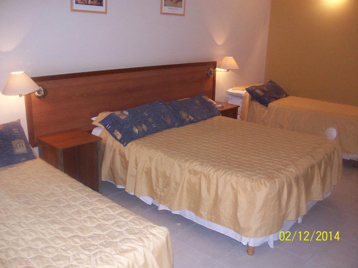 Hotel del Centro Aimogasta Habitación foto